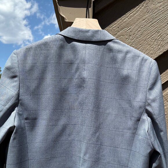 EUC BOSS by Hugo Boss Gray Plaid Single Button Blazer w./ Contrast Sleeves - Picture 4 of 9